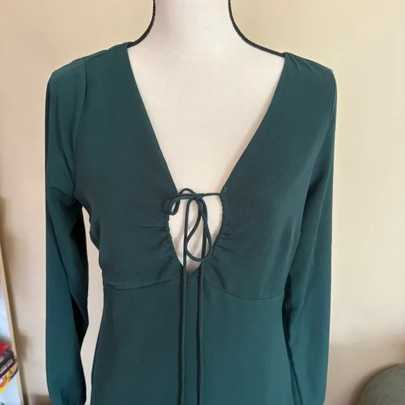 Abercrombie & Fitch Long-Sleeve Strappy Halter Mini Dress - Picture 3 of 5